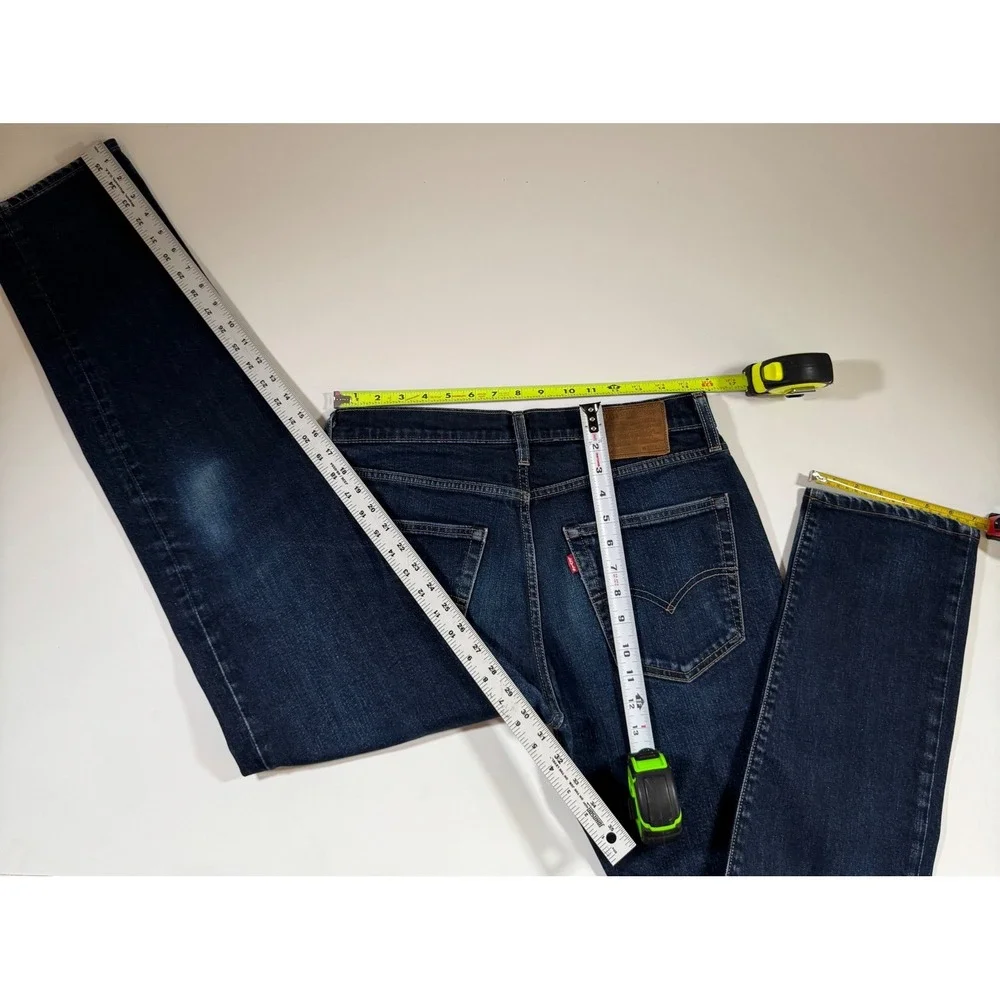 Levis Premium 502 Taper Fit Jeans Dark Indigo Wash Men's 31x34 29507-0062